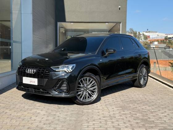 AUDI Q3 2.0 40 TFSI GASOLINA PERFORMANCE BLACK QUATTRO TIPTRONIC AUDI Q3 2.0 40 TFSI GASOLINA PERFORMANCE BLACK QUATTRO TIPTRONIC